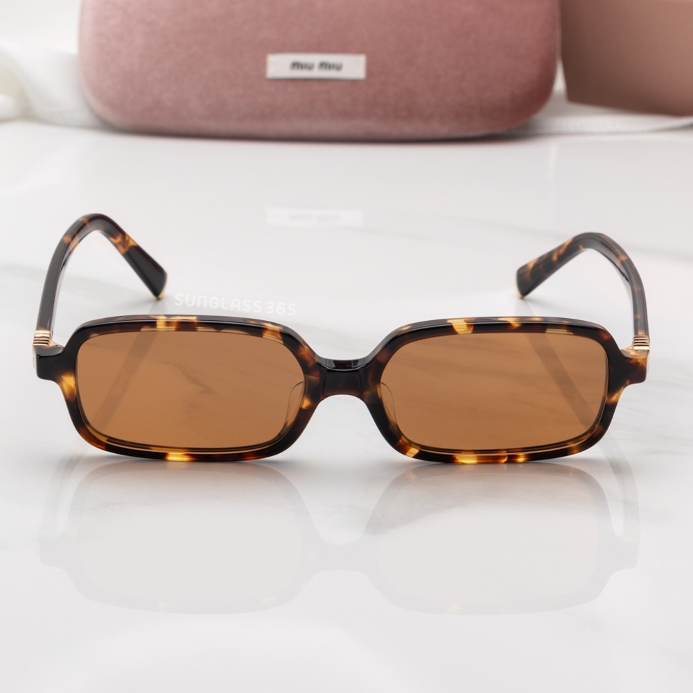 NWT Miu Miu MU 11ZSF-VAU2Z1 Honey Havana Sunglasses - Picture 2 of 8